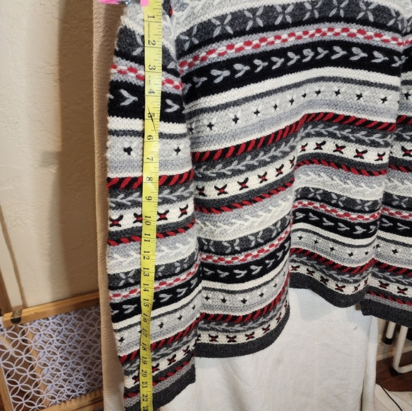 Handmade‎ Talbot wool Icelandic cardigan M-L - Picture 8 of 8